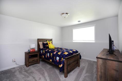 1719 67th Avenue S Fargo ND 58104