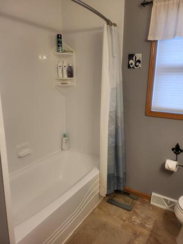 1714 Hodgson Road North Mankato MN 56003