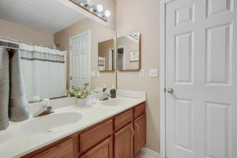 1878 Christensen Avenue West Saint Paul MN 55118