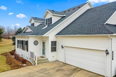 909 Saint Lawrence Drive Northfield MN 55057