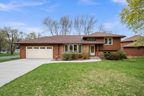 1494 Creek Park Lane Fridley MN 55432