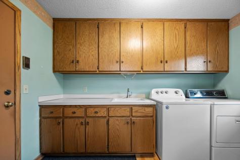 1494 Creek Park Lane Fridley MN 55432