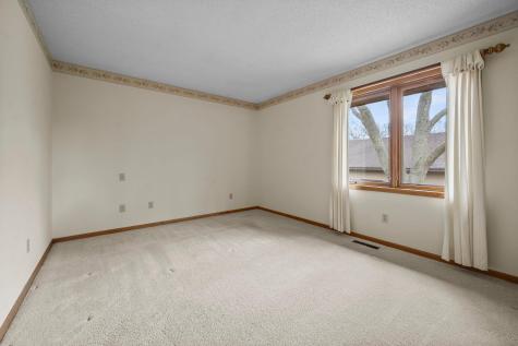 1494 Creek Park Lane Fridley MN 55432