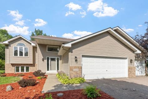2225 Tart Lake Road Hugo MN 55038