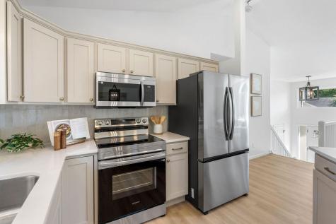 2225 Tart Lake Road Hugo MN 55038