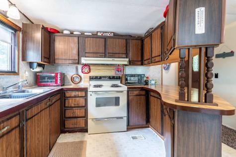 18101 Minni Acres Road Clitherall MN 56524