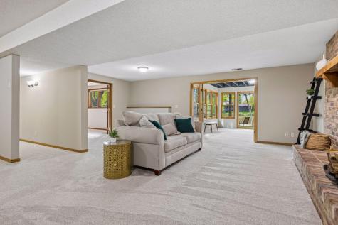 4669 Mackubin Street Shoreview MN 55126