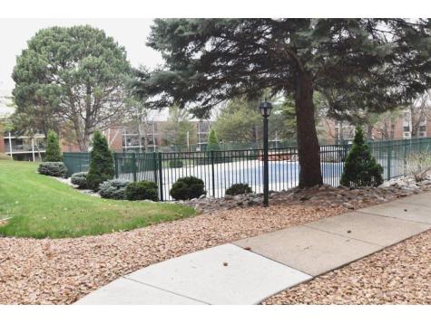 3155 Coachman Road Eagan MN 55121