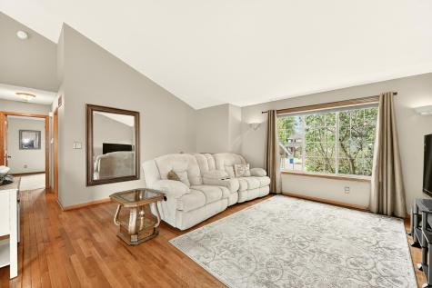 2516 Colleen Lane NE Rochester MN 55906