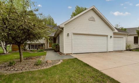 2516 Colleen Lane NE Rochester MN 55906