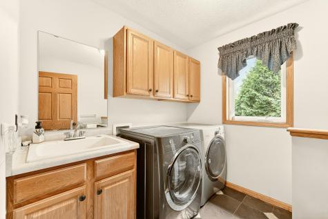 2516 Colleen Lane NE Rochester MN 55906