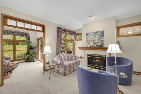 16270 Crystal Hills Drive Lakeville MN 55044