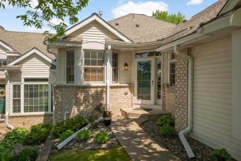 16270 Crystal Hills Drive Lakeville MN 55044