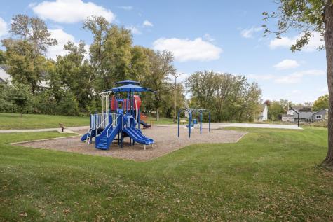 16270 Crystal Hills Drive Lakeville MN 55044
