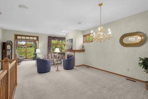 16270 Crystal Hills Drive Lakeville MN 55044
