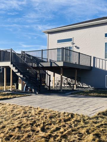 413 Hampton Drive W Moorhead MN 56560