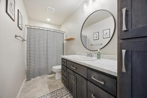 413 Hampton Drive W Moorhead MN 56560