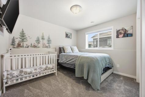 413 Hampton Drive W Moorhead MN 56560