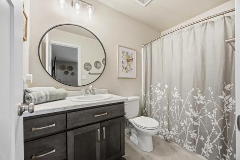 413 Hampton Drive W Moorhead MN 56560