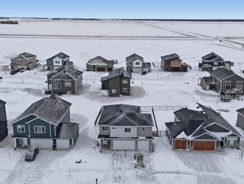 413 Hampton Drive W Moorhead MN 56560