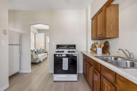 1871 Hyacinth Avenue E Saint Paul MN 55119
