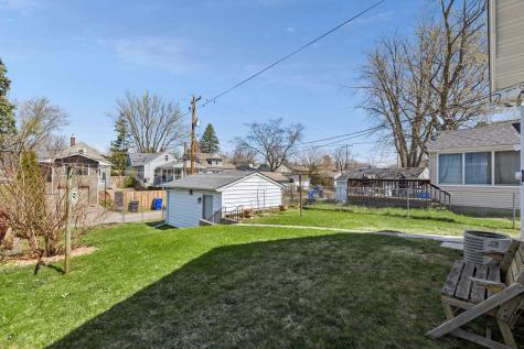 1871 Hyacinth Avenue E Saint Paul MN 55119