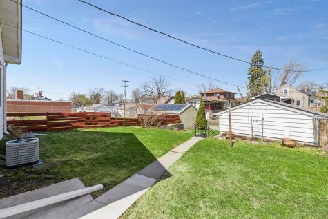 1871 Hyacinth Avenue E Saint Paul MN 55119