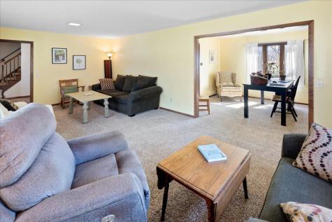 1308 Woods Circle Buffalo MN 55313