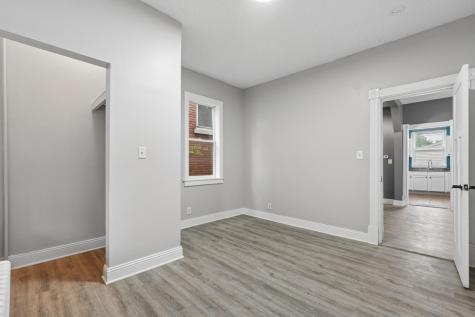 731 Thomas Avenue Saint Paul MN 55104