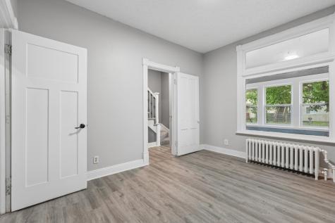 731 Thomas Avenue Saint Paul MN 55104