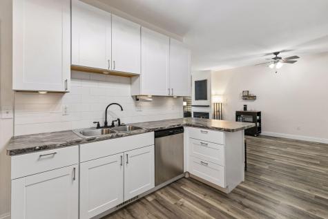 2064 Parkway Avenue Shakopee MN 55379