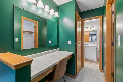 2064 Parkway Avenue Shakopee MN 55379