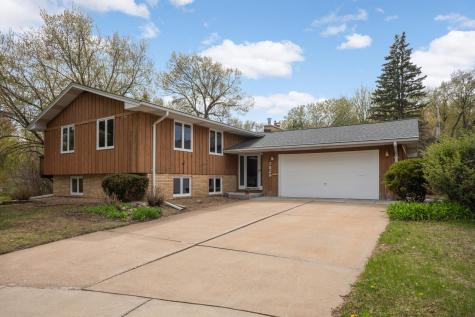 3829 Florida Avenue N Crystal MN 55427
