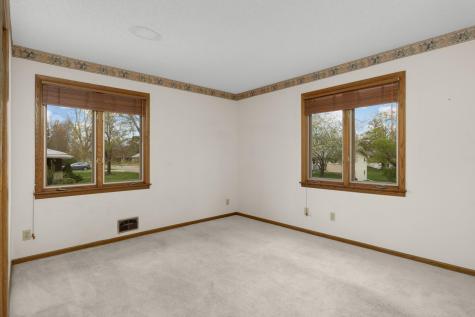 3829 Florida Avenue N Crystal MN 55427