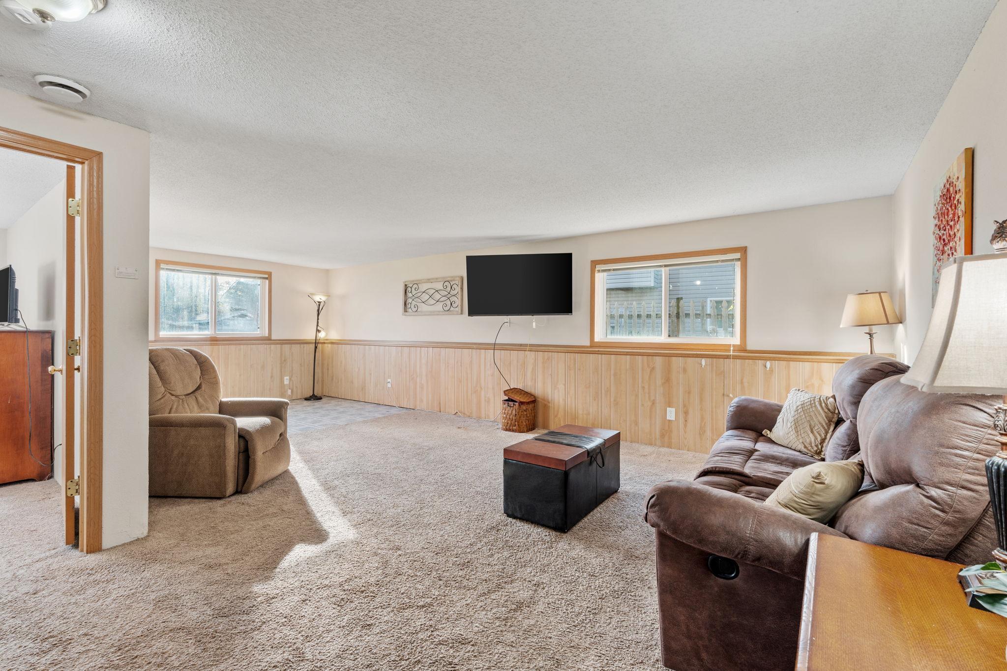 6364 Kahler Drive NE Albertville MN 55301