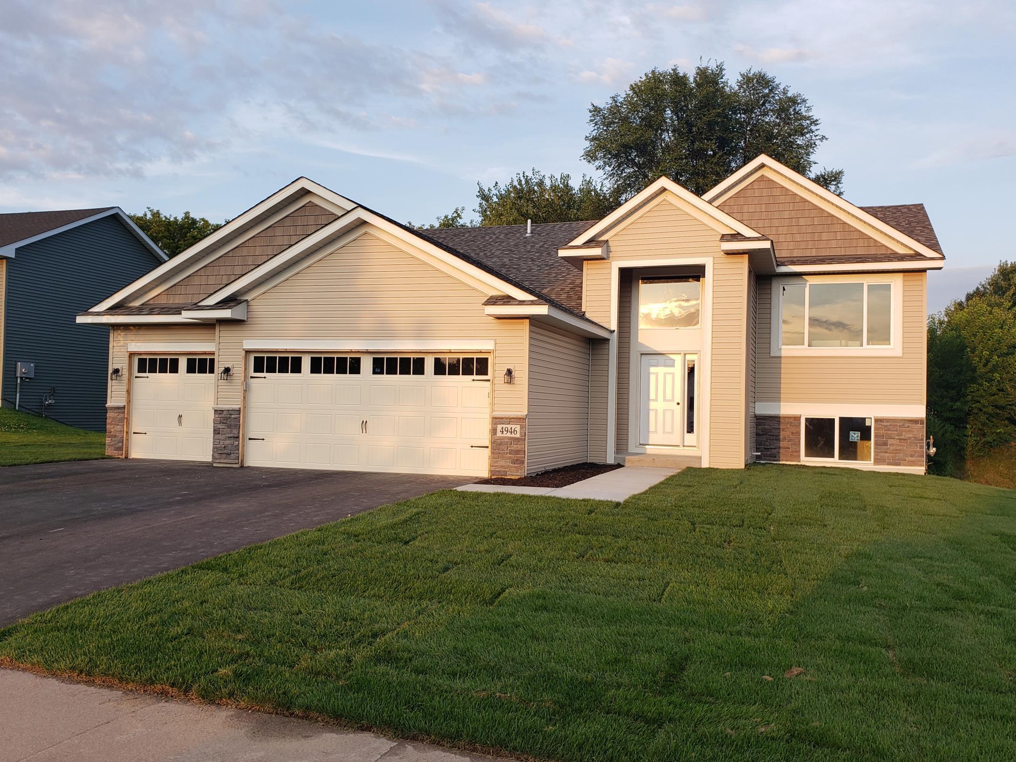 13077 11th Avenue S Zimmerman MN 55398