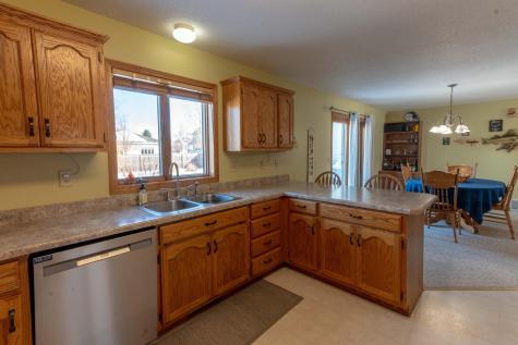 1002 9th Avenue SE Barnesville MN 56514