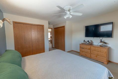 1002 9th Avenue SE Barnesville MN 56514