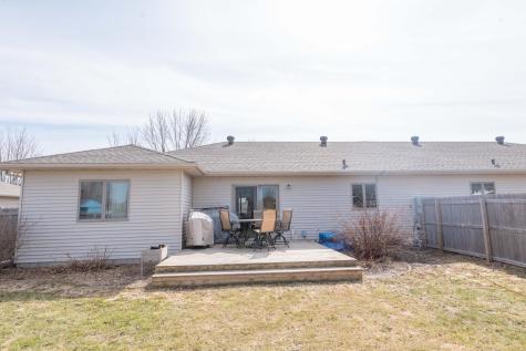 1002 9th Avenue SE Barnesville MN 56514