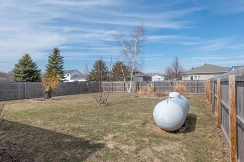 1002 9th Avenue SE Barnesville MN 56514