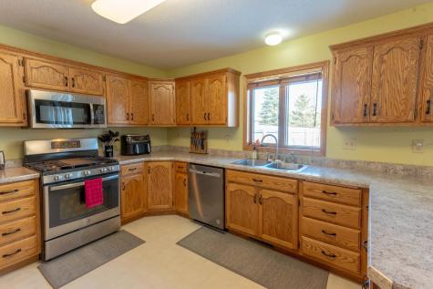 1002 9th Avenue SE Barnesville MN 56514