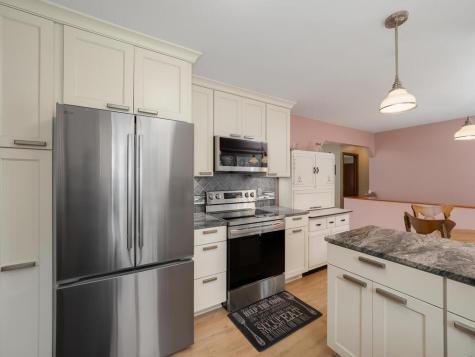 21350 Eveleth Street NE East Bethel MN 55011
