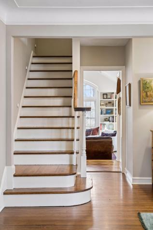 2 1/2 Webster Place Hopkins MN 55305