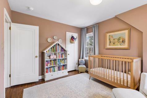 2 1/2 Webster Place Hopkins MN 55305