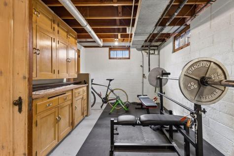 2 1/2 Webster Place Hopkins MN 55305