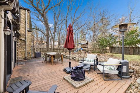 2 1/2 Webster Place Hopkins MN 55305