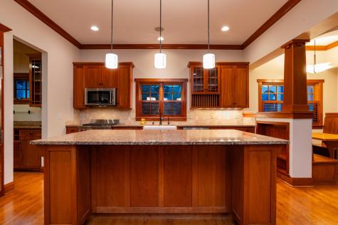 582 Summit Avenue Saint Paul MN 55102