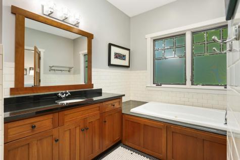 582 Summit Avenue Saint Paul MN 55102