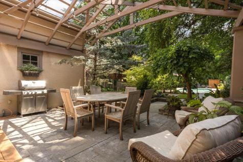 582 Summit Avenue Saint Paul MN 55102