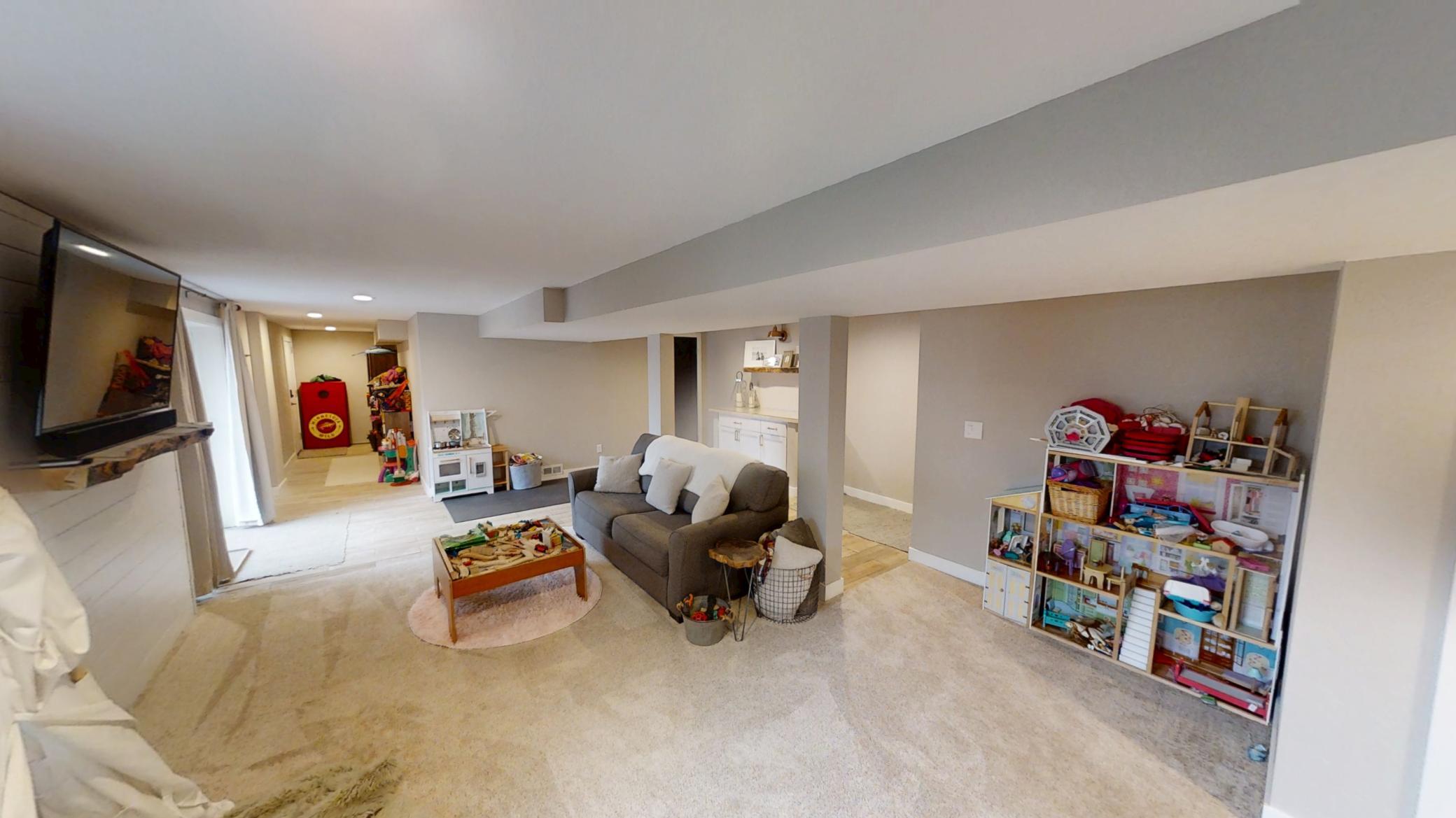 210 North Lane Albert Lea MN 56007